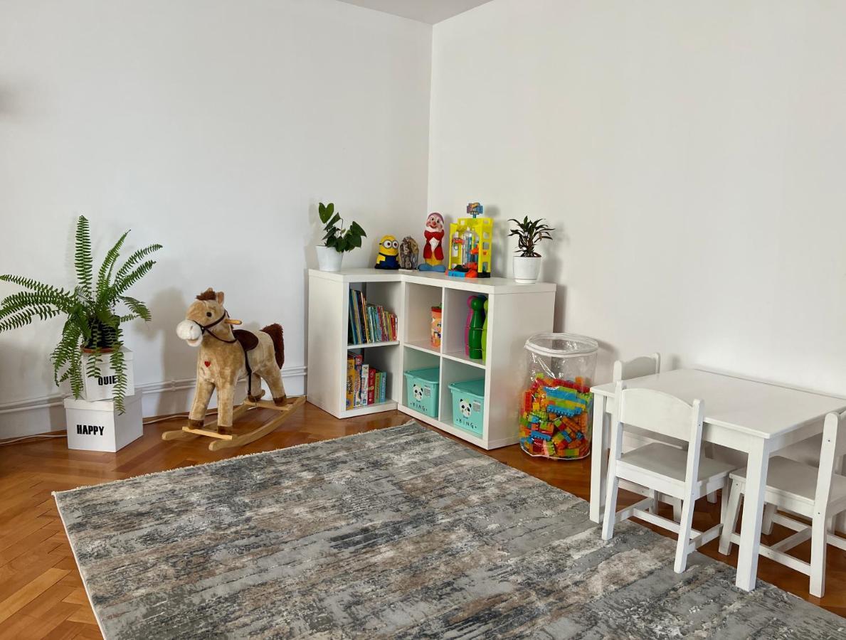 Travellers apartment Cluj-Napoca Eksteriør bilde
