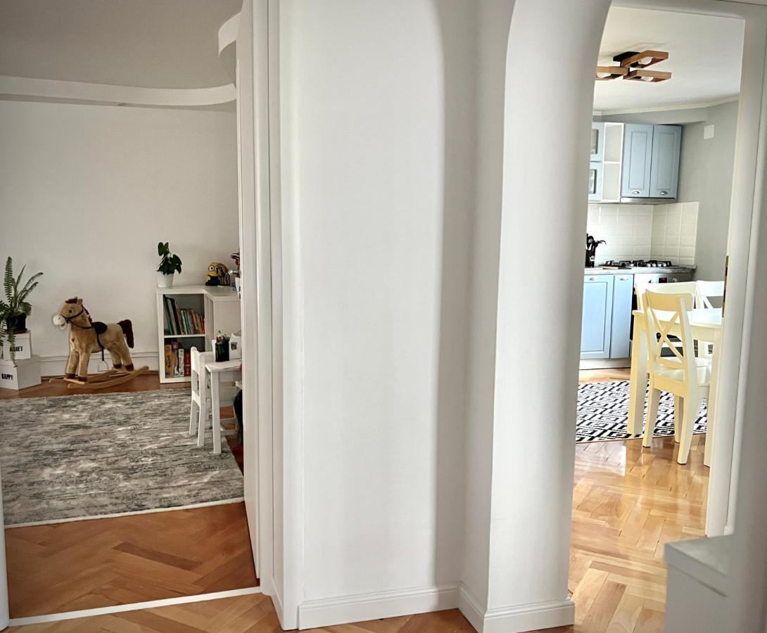 Travellers apartment Cluj-Napoca Eksteriør bilde